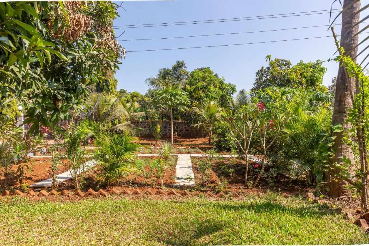 Saffronstays Apricus Farm, Karjat Extérieur photo